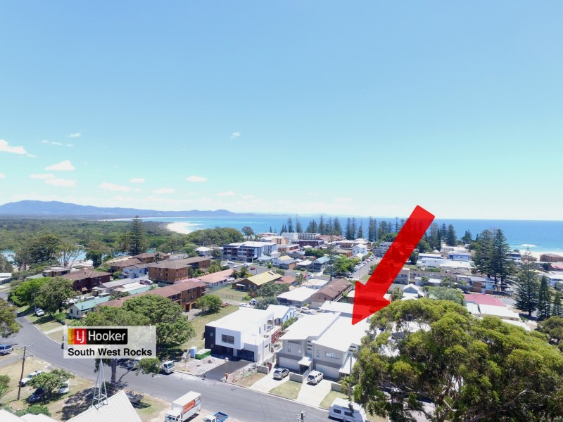 16B McIntyre Street, South West Rocks NSW 2431