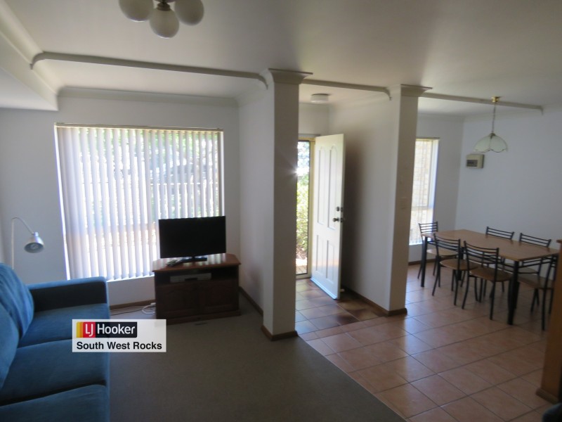 3/42-44 McIntyre Street, South West Rocks NSW 2431