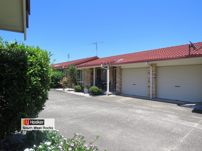 2/14 Gordon Young Drive, South West Rocks NSW 2431