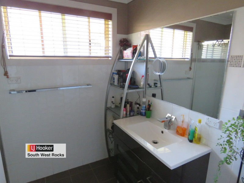 34 Rudder Street, South West Rocks NSW 2431