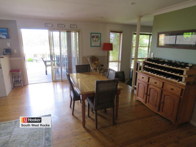 54 Marlin Drive, South West Rocks NSW 2431