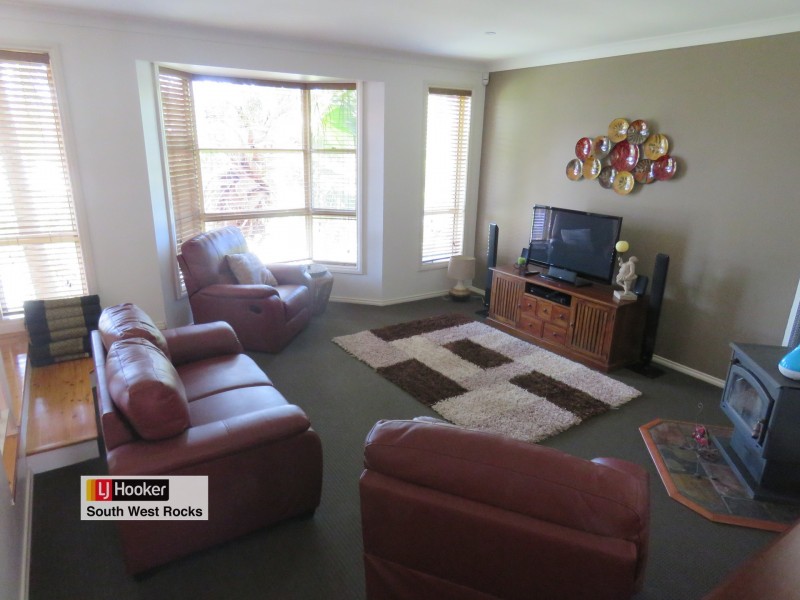 54 Marlin Drive, South West Rocks NSW 2431