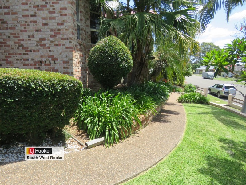 54 Marlin Drive, South West Rocks NSW 2431