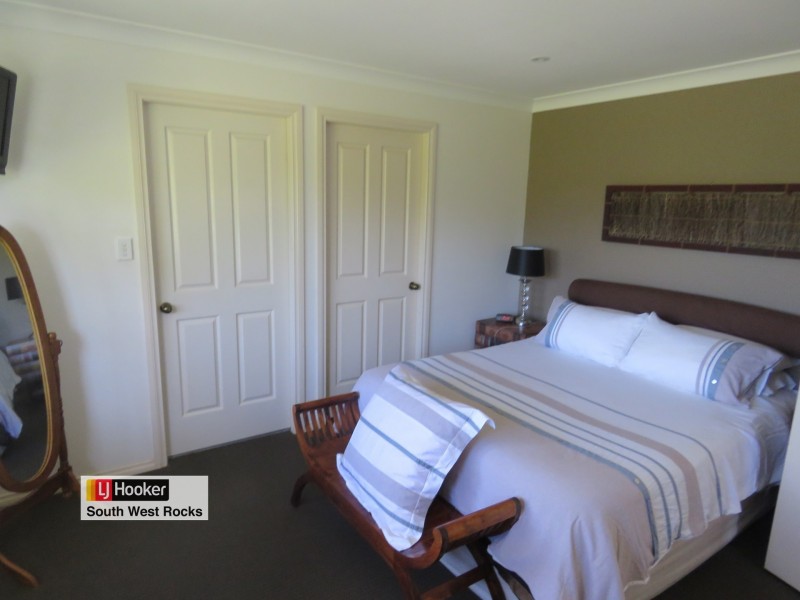 54 Marlin Drive, South West Rocks NSW 2431