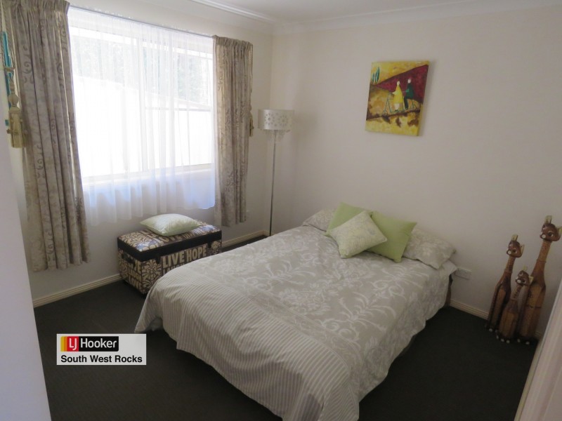 54 Marlin Drive, South West Rocks NSW 2431