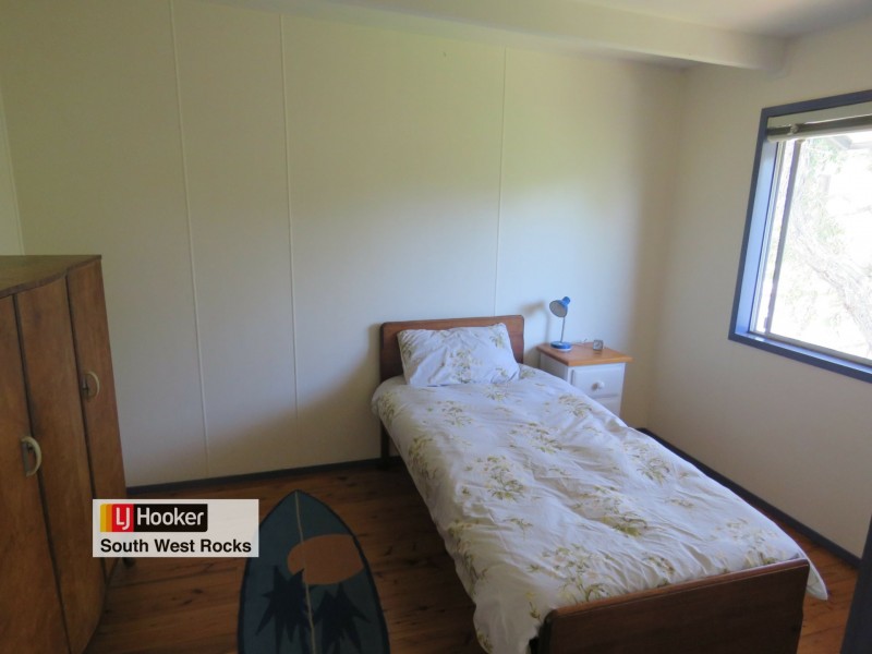 12 Flinders Street, South West Rocks NSW 2431