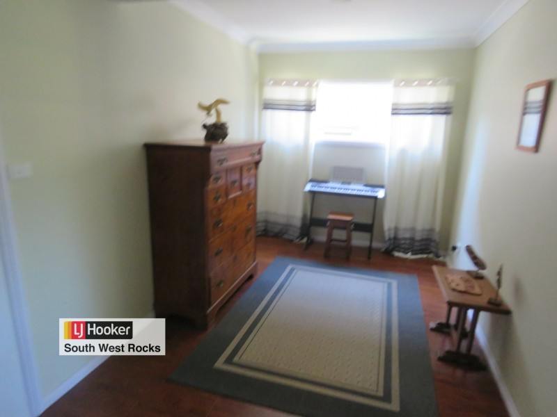 12 Flinders Street, South West Rocks NSW 2431