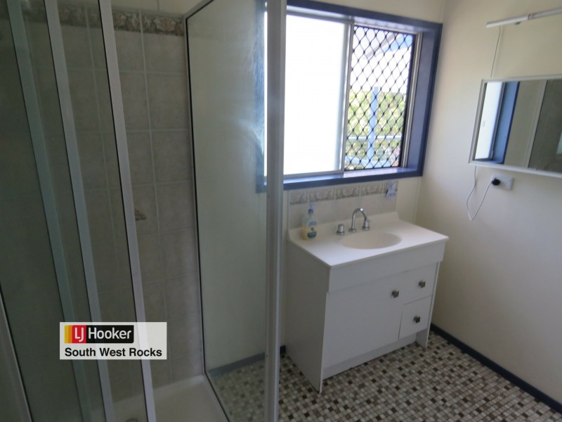 12 Flinders Street, South West Rocks NSW 2431