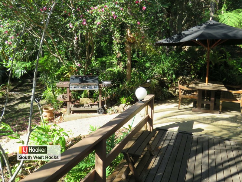 21 Russell Street, Arakoon NSW 2431