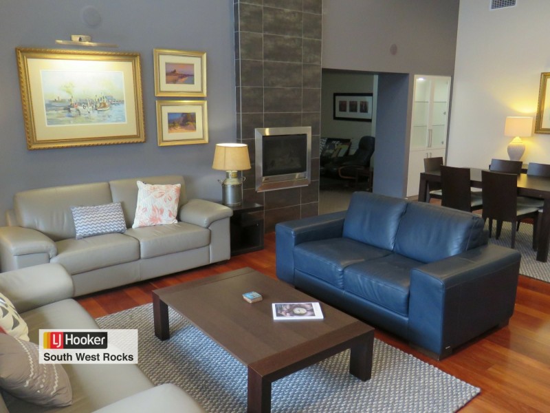 93 Phillip Drive, South West Rocks NSW 2431