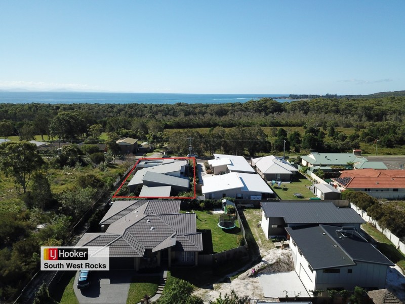 93 Phillip Drive, South West Rocks NSW 2431