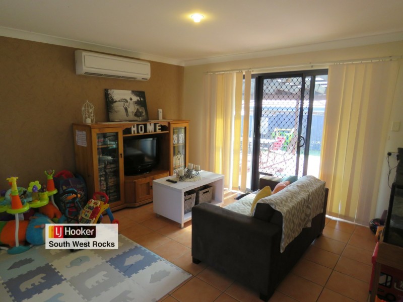 49 Dennis Crescent, South West Rocks NSW 2431