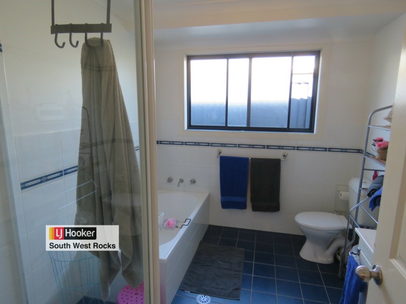 49 Dennis Crescent, South West Rocks NSW 2431