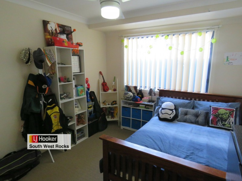 49 Dennis Crescent, South West Rocks NSW 2431
