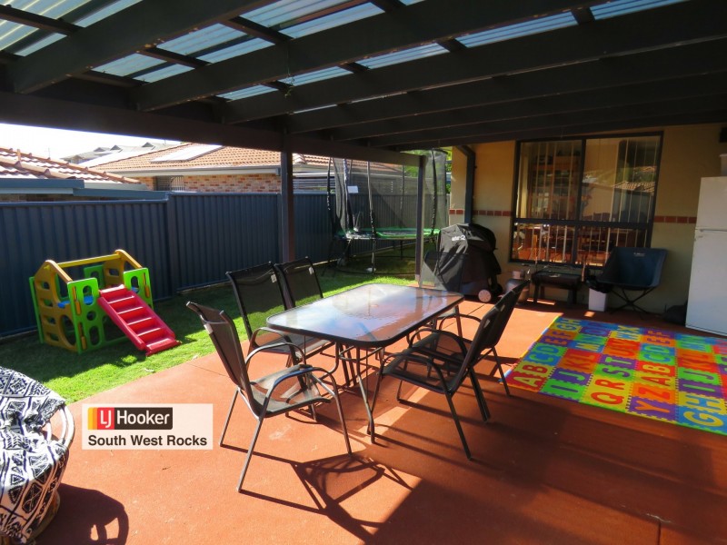 49 Dennis Crescent, South West Rocks NSW 2431