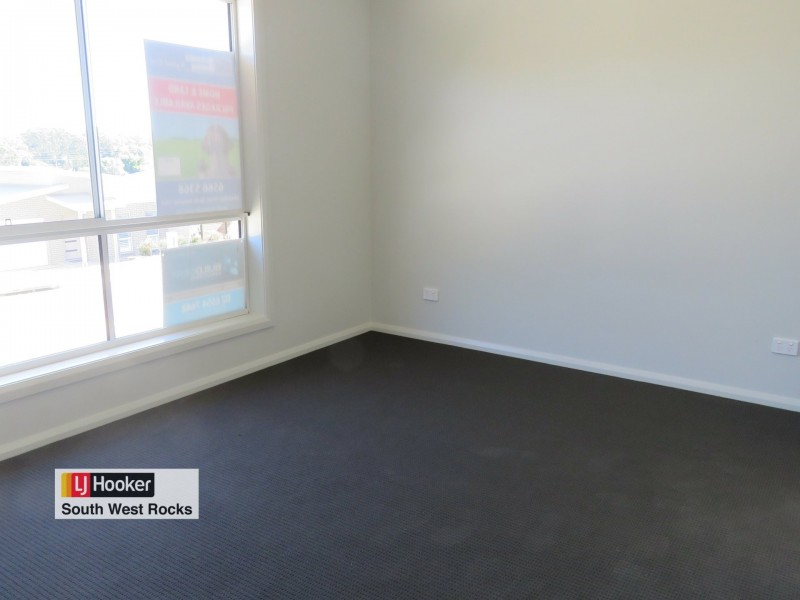 20 Racemosa Close, South West Rocks NSW 2431