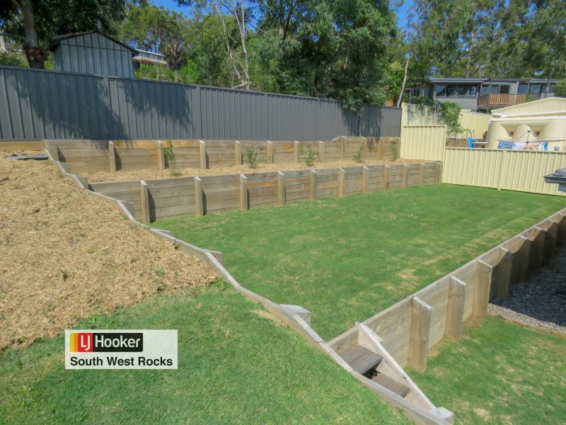 20 Racemosa Close, South West Rocks NSW 2431