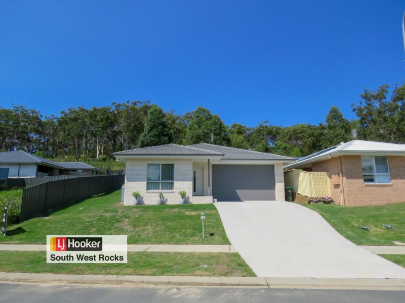 20 Racemosa Close, South West Rocks NSW 2431