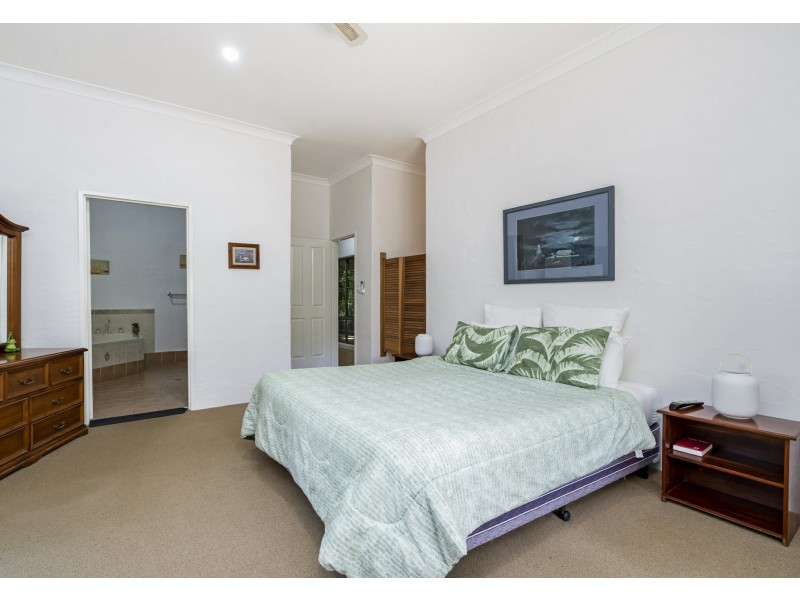 2 Cockatoo Place, Arakoon NSW 2431