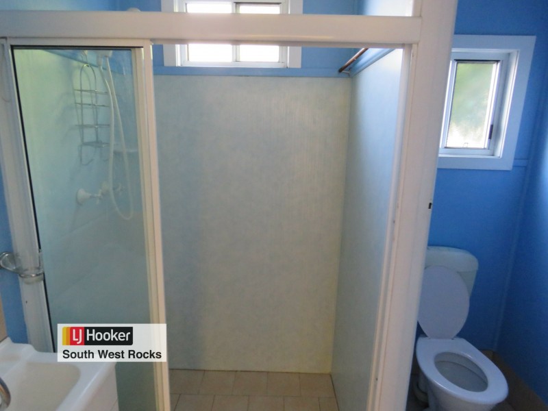 6 Carroll Street, South West Rocks NSW 2431