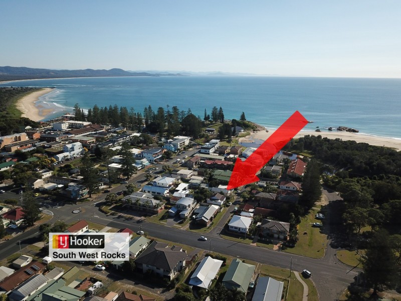 6 Carroll Street, South West Rocks NSW 2431