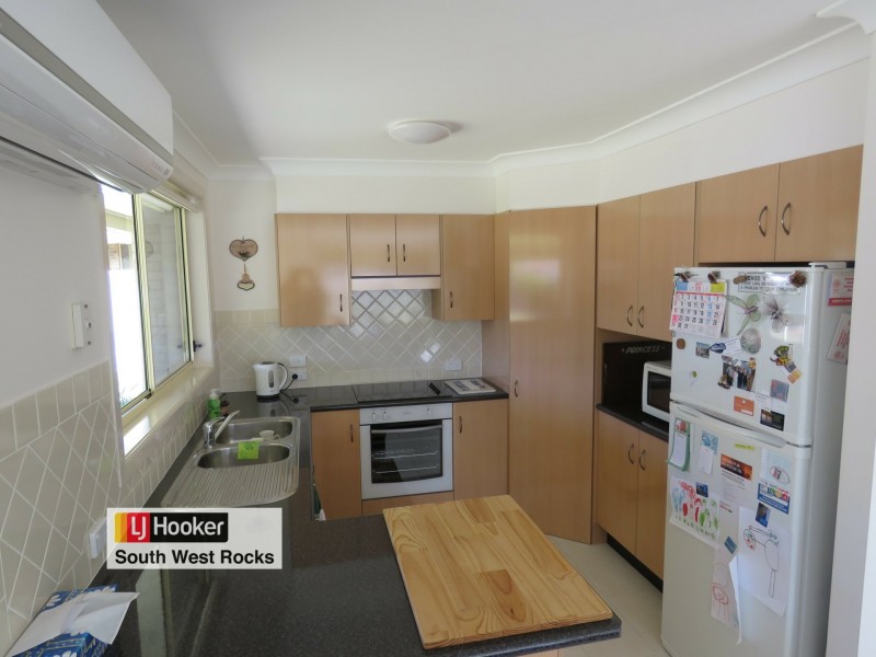 58 Bruce Field Street, South West Rocks NSW 2431