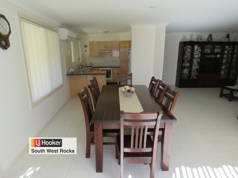 58 Bruce Field Street, South West Rocks NSW 2431