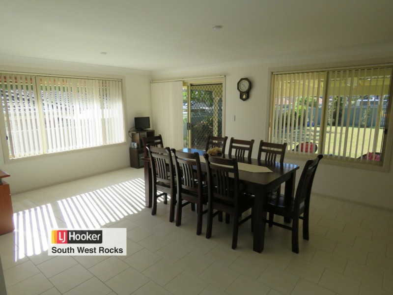 58 Bruce Field Street, South West Rocks NSW 2431