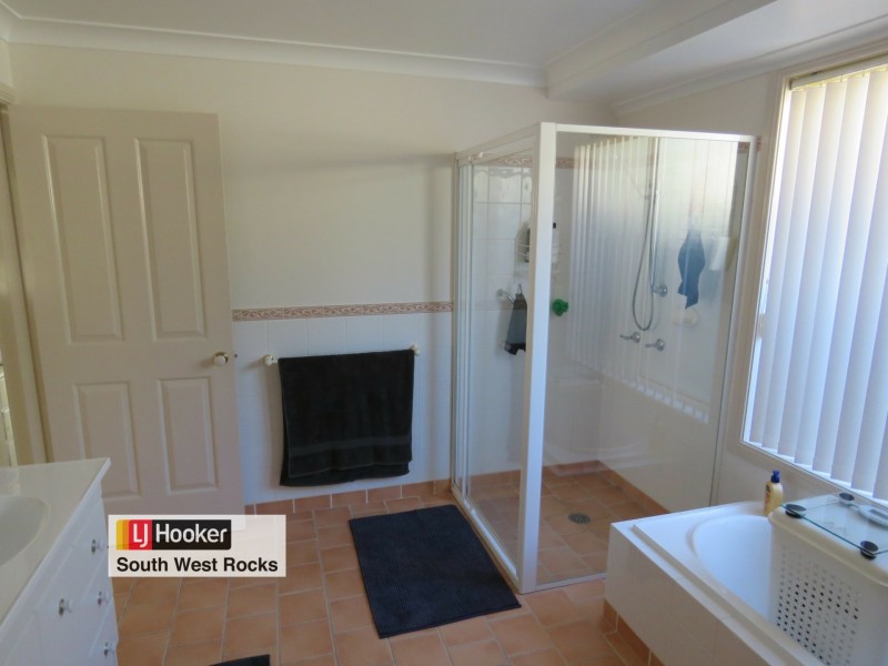 58 Bruce Field Street, South West Rocks NSW 2431