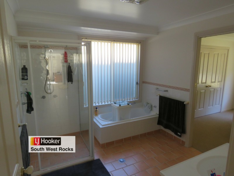 58 Bruce Field Street, South West Rocks NSW 2431
