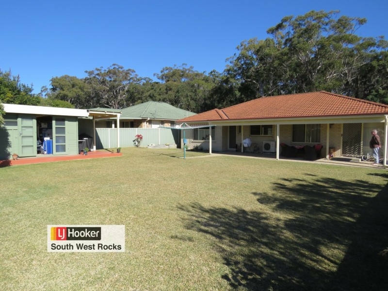 58 Bruce Field Street, South West Rocks NSW 2431