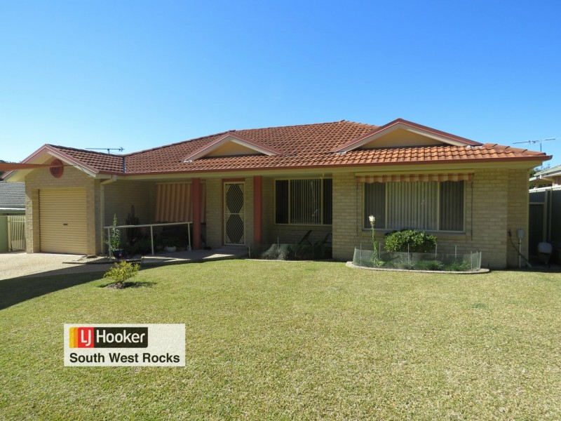 58 Bruce Field Street, South West Rocks NSW 2431