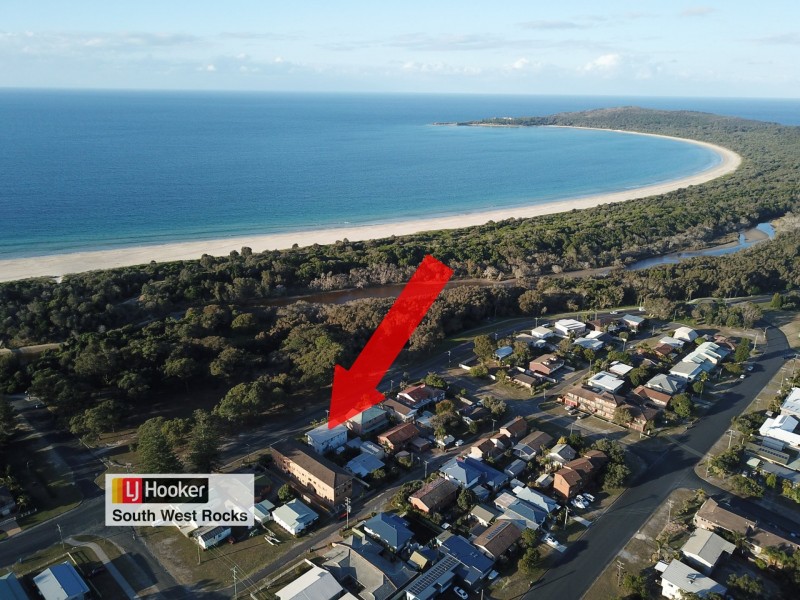 51 Landsborough Street, South West Rocks NSW 2431