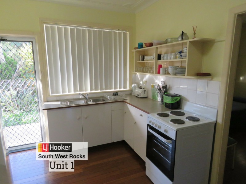 51 Landsborough Street, South West Rocks NSW 2431