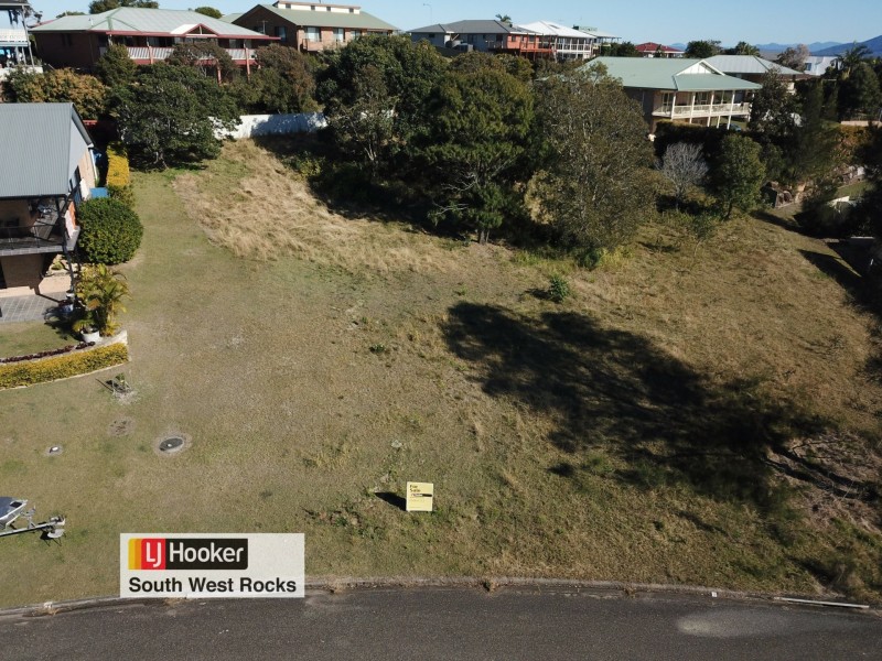 7 Dolphin Crescent, South West Rocks NSW 2431