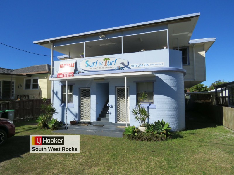 16 Memorial Avenue, South West Rocks NSW 2431