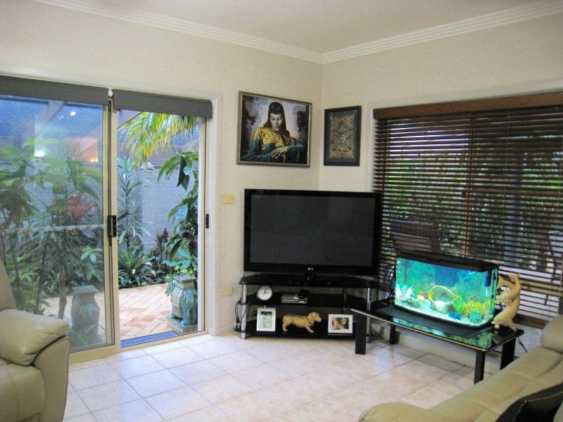 22 Cook Drive, South West Rocks NSW 2431