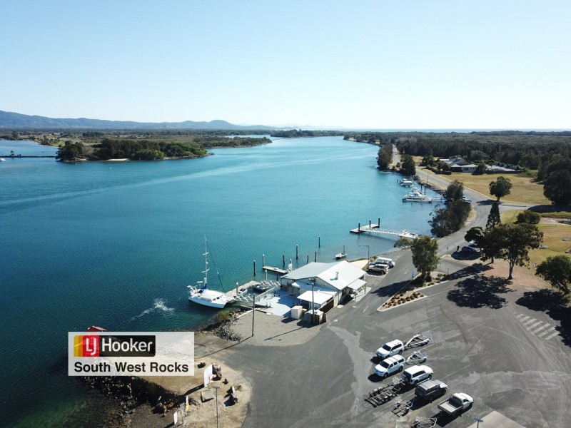 The Boatshed/Lot 303 New Entrance Road, South West Rocks NSW 2431