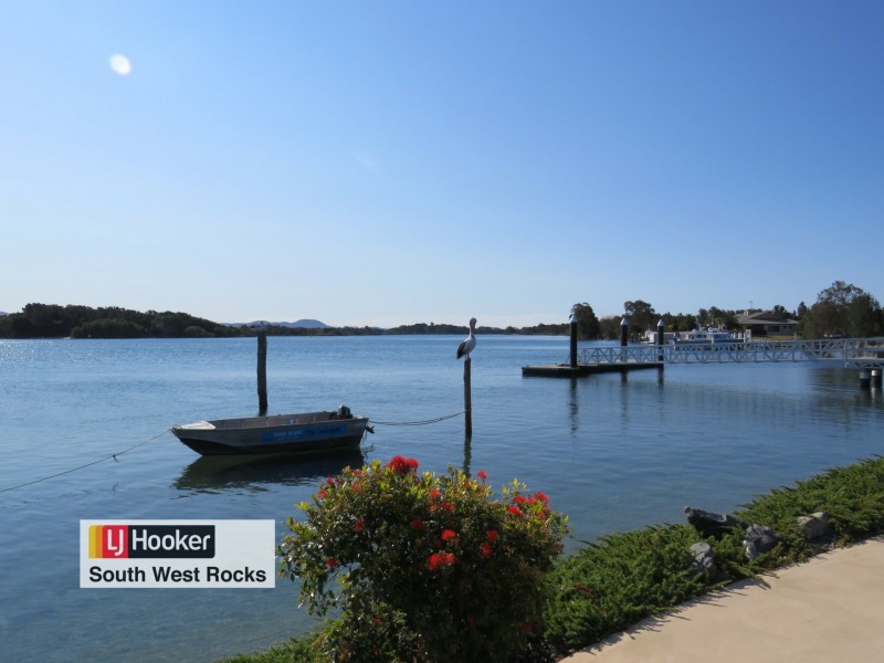 The Boatshed/Lot 303 New Entrance Road, South West Rocks NSW 2431