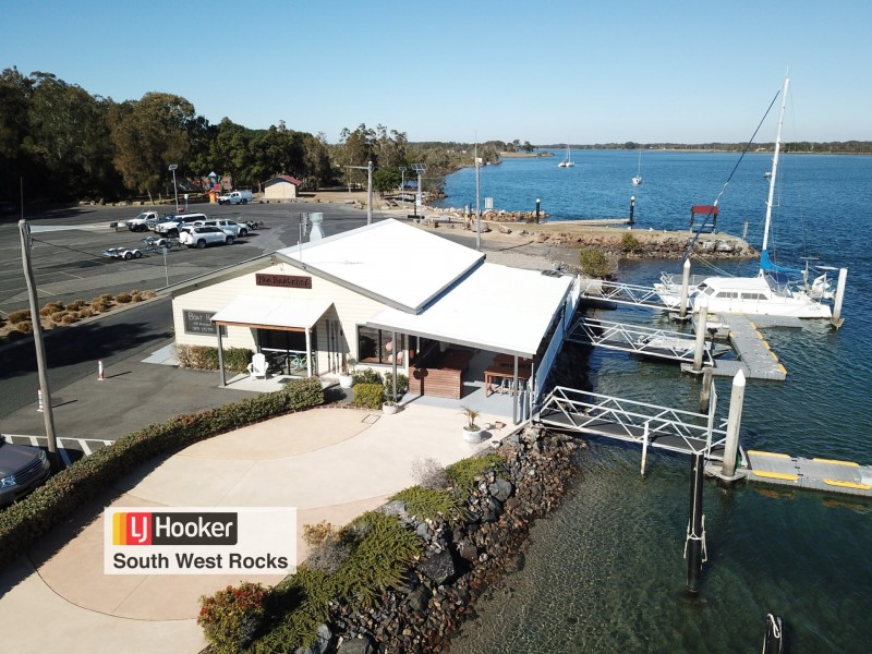 The Boatshed/Lot 303 New Entrance Road, South West Rocks NSW 2431