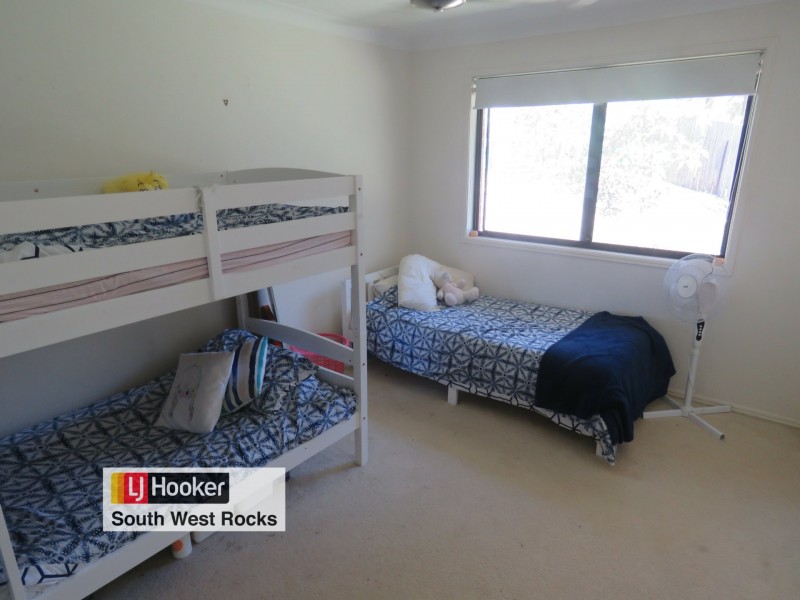 26 Rafferty Crescent, South West Rocks NSW 2431