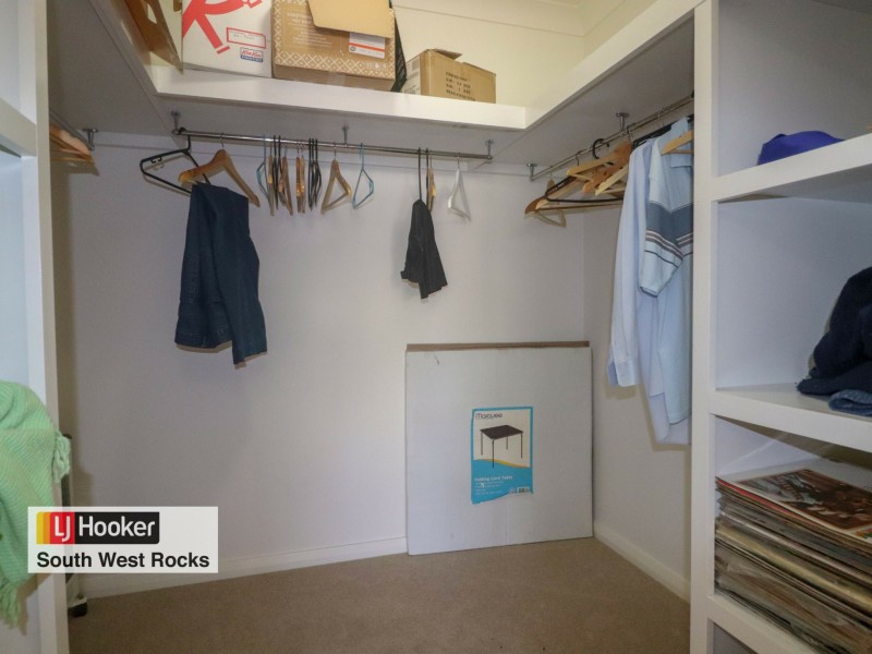 8 Rosedale Avenue, South West Rocks NSW 2431