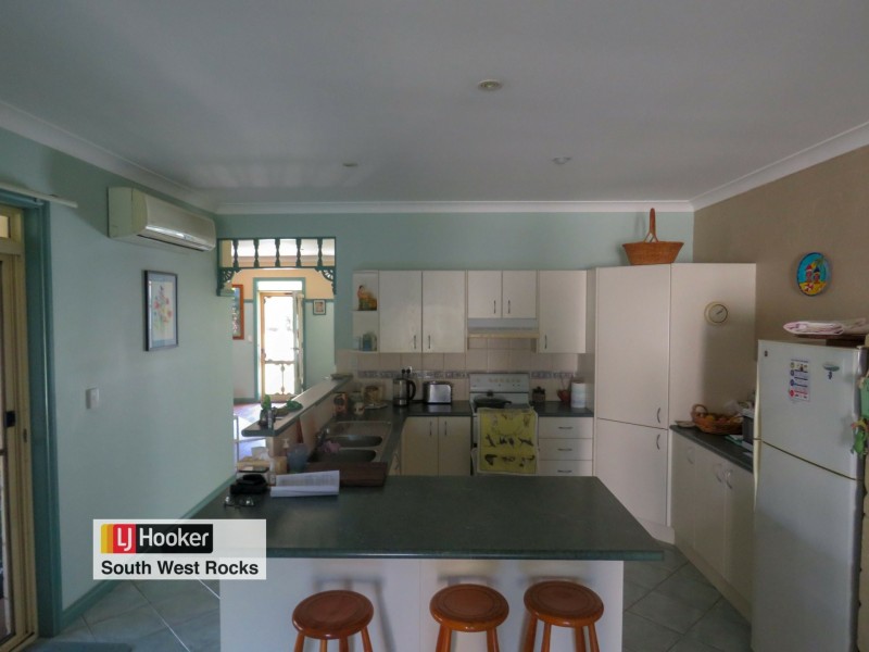 2/12 Cook Drive, South West Rocks NSW 2431