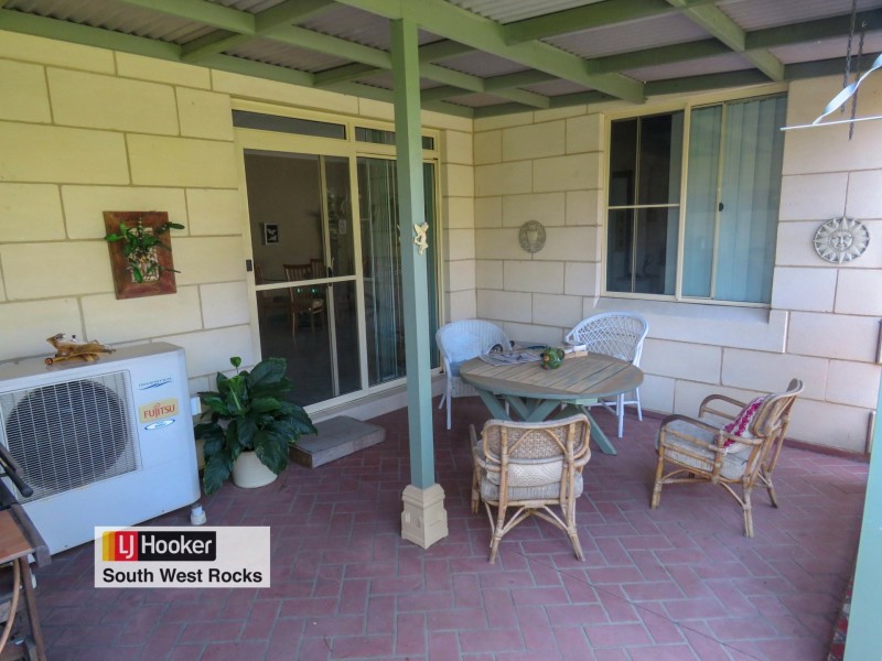 2/12 Cook Drive, South West Rocks NSW 2431