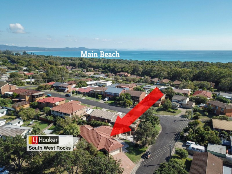 28 Currawong Cr, South West Rocks NSW 2431