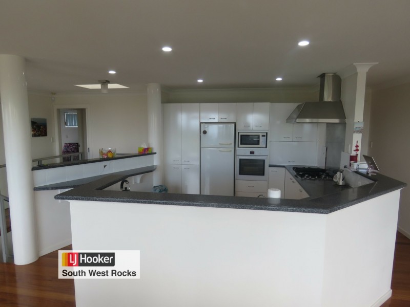 1 Government Road, South West Rocks NSW 2431