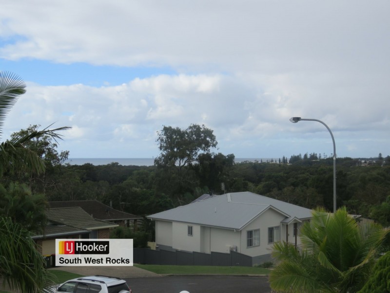 1 Government Road, South West Rocks NSW 2431