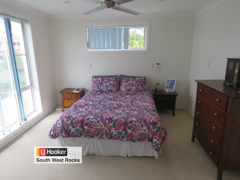 1 Government Road, South West Rocks NSW 2431