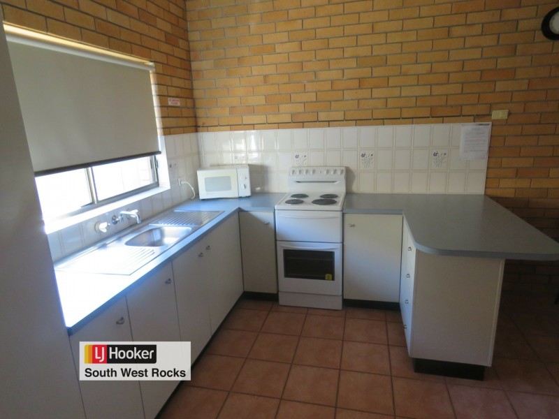 2/15 Lansborough Street, South West Rocks NSW 2431