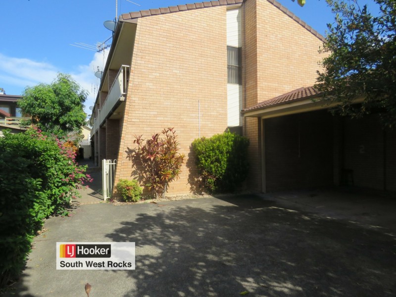 2/15 Lansborough Street, South West Rocks NSW 2431